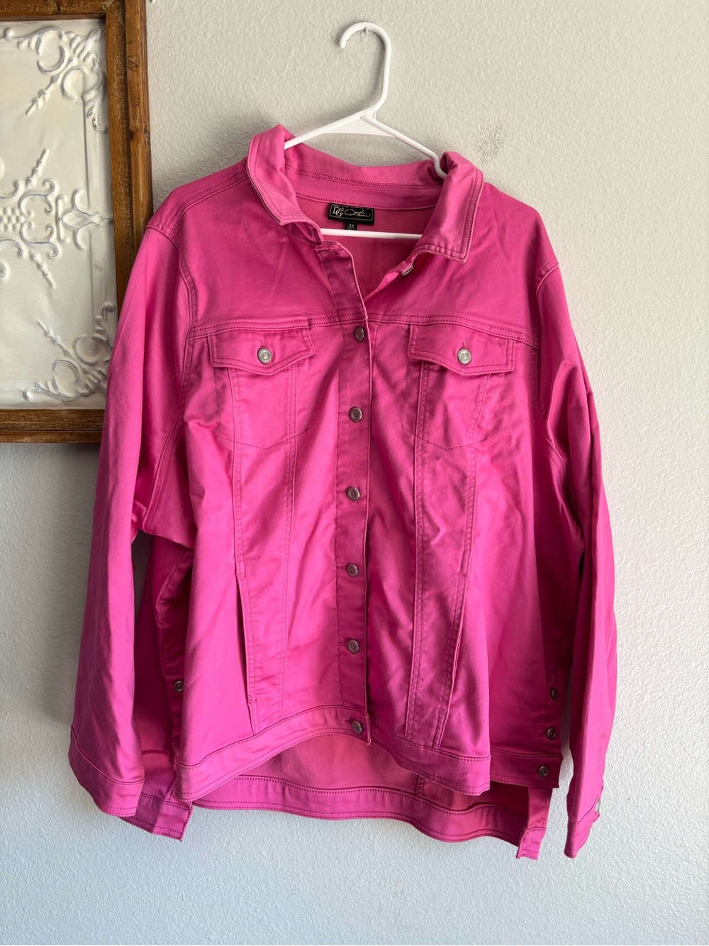 DG2 by Diane Gilman hot pink Jean jacket size 3X stretchy casual coat button up